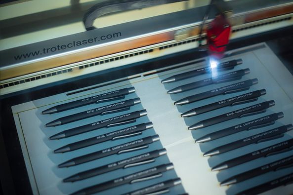 Gravierte Kugelschreiber für die Firma KITZ (2)